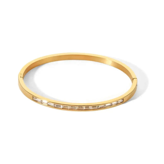 Artificial jewelleryAKaccessories