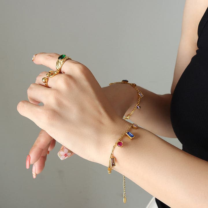 Houla Bracelet
