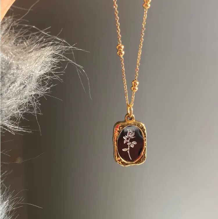 Rose Necklace