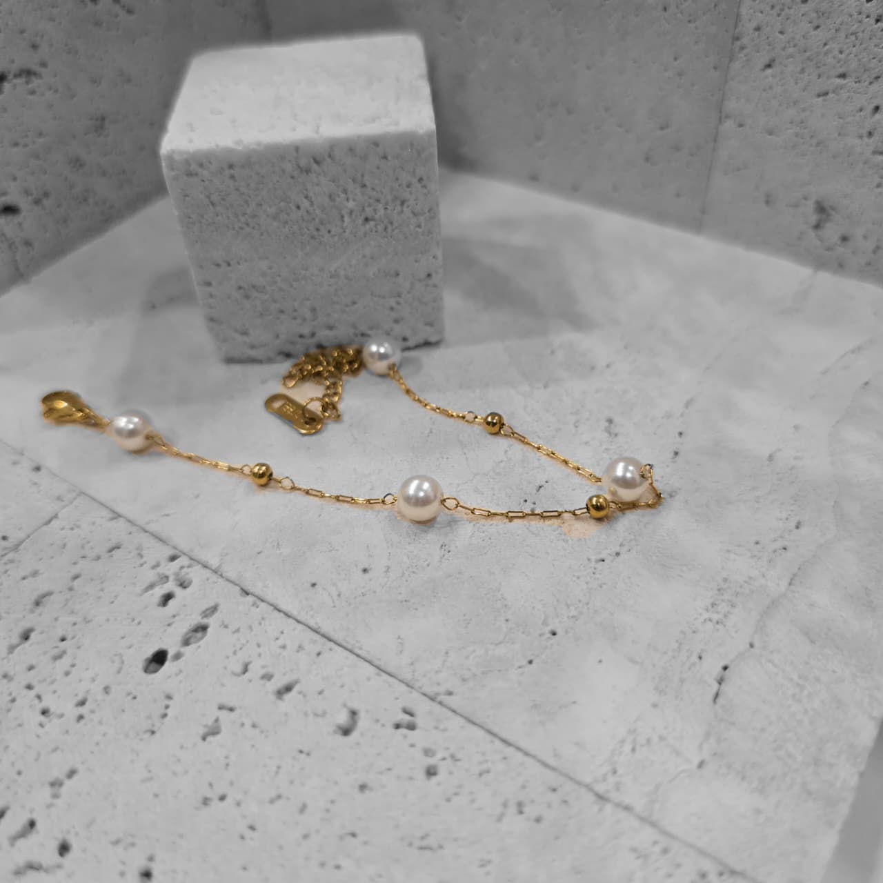 New Peals bracelet